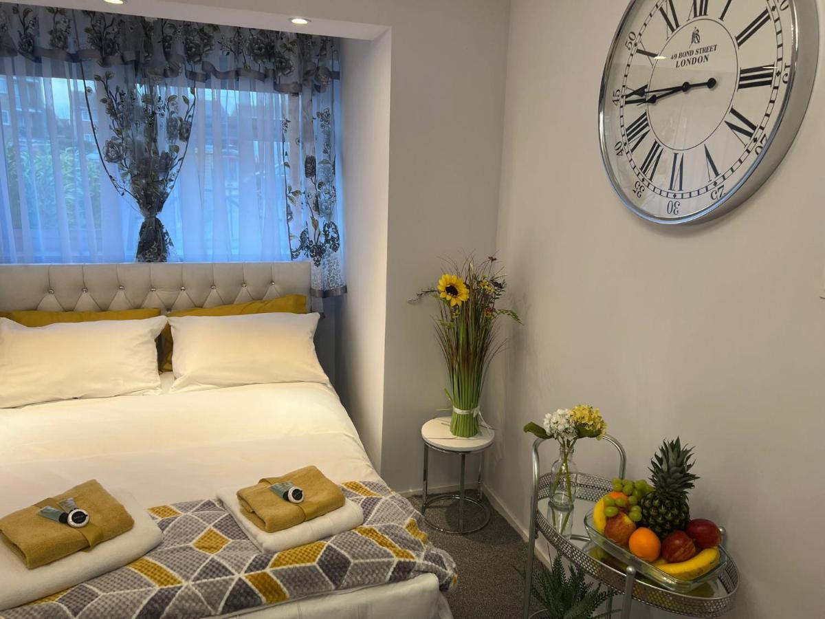 Apartment Luxe Free Wifi, Free Parking, Free Netflix Friern Barnet 외부 사진