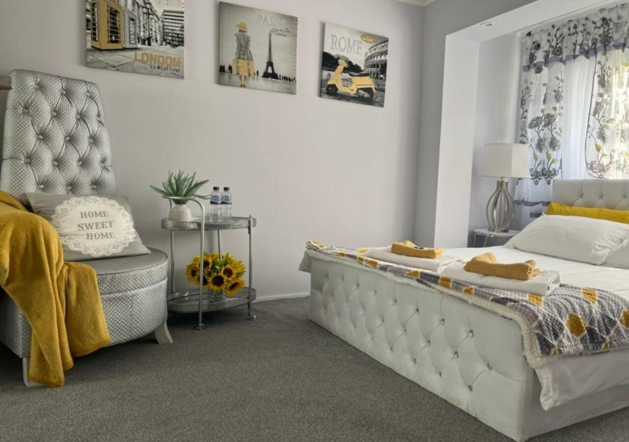 Apartment Luxe Free Wifi, Free Parking, Free Netflix Friern Barnet 외부 사진